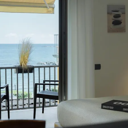 Hotel Florida Lerici Exterior photo
