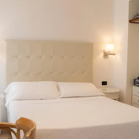 Hotel Florida Lerici Exterior photo